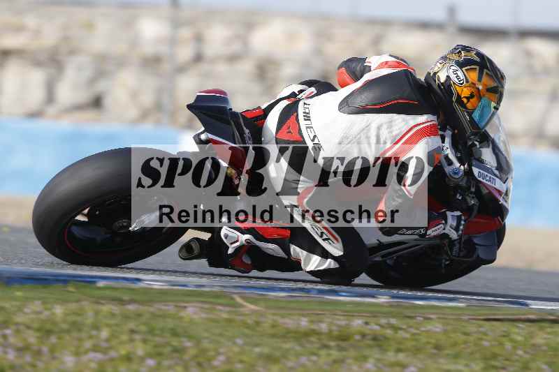 /Archiv-2024/01 26.-28.01.2024 Moto Center Thun Jerez/Gruppe gruen-green/backside